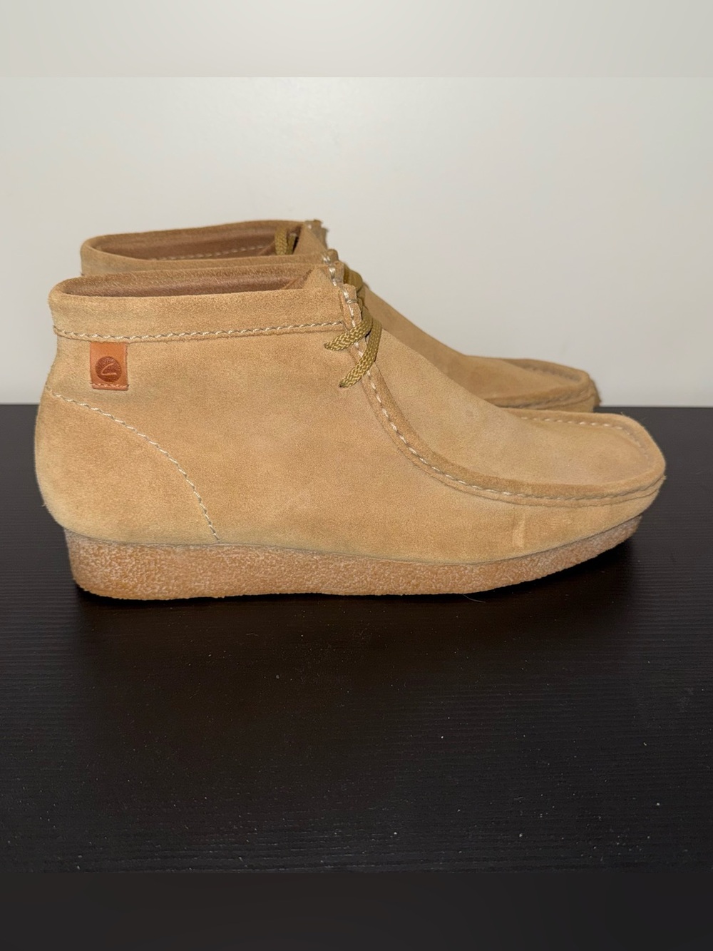 Clarks Men's Suede Chukka Boots in Tan